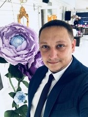  Ведущий Андрей Весельчаков 1