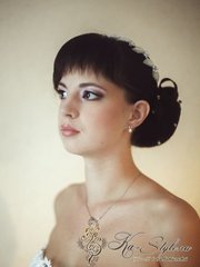 Высокие / Собранные, С аксессуарами / Цветами / Фатой от Свадебный стиль от Елены Катасоновой 1