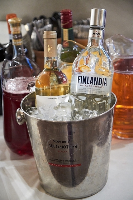 filter_style_decora в Ресторан / Банкетный зал от Студия декора и флористики Flora Decor 25