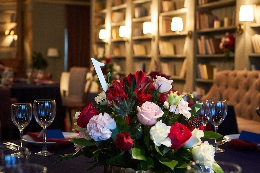 filter_style_decora в Ресторан / Банкетный зал от Студия декора и флористики Flora Decor 29