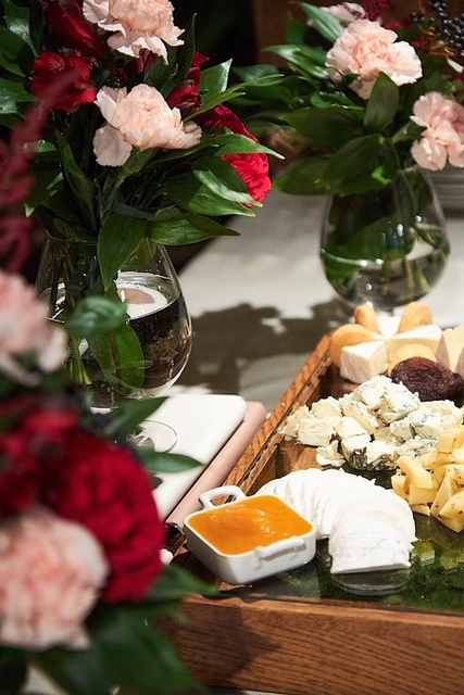 filter_style_decora в Ресторан / Банкетный зал от Студия декора и флористики Flora Decor 33