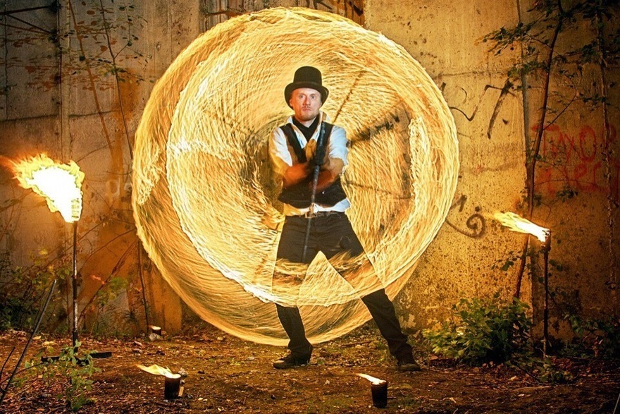 Фото огненного шоу на свадьбу от Лаборатория Огня 12