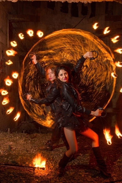 Фото огненного шоу на свадьбу от Лаборатория Огня 21