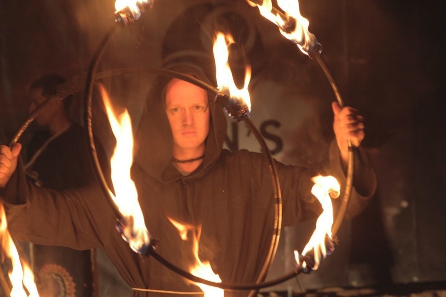 Фото огненного шоу на свадьбу от Лаборатория Огня 22