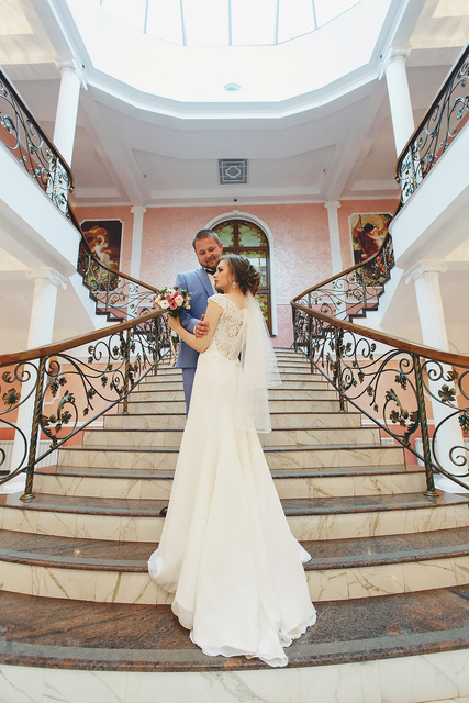 Вдали от города от Свадебная Студия PUDRA 12