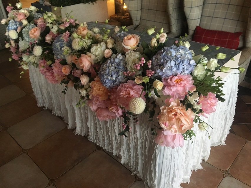 Классика в Ресторан / Банкетный зал от Студия декора Gogelia-Decor 3