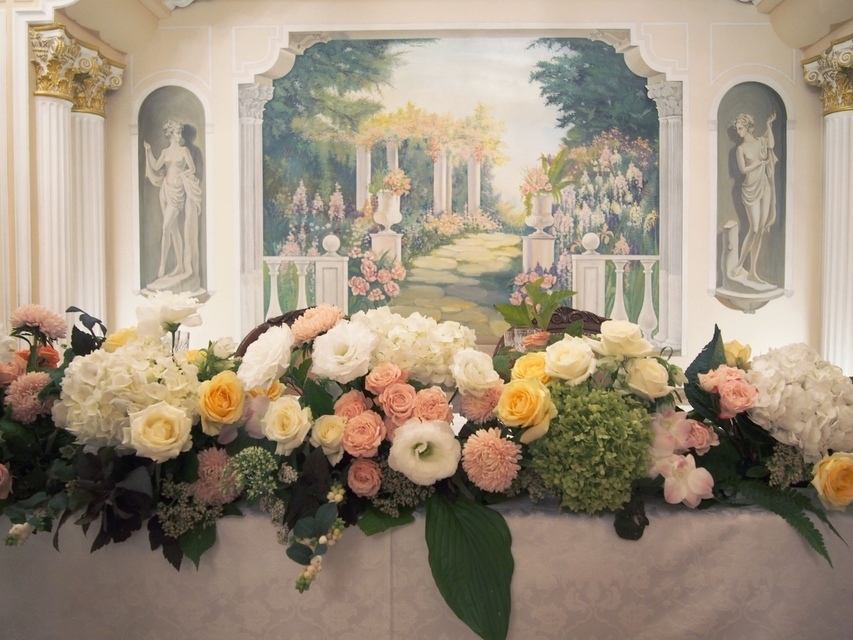 Классика в Ресторан / Банкетный зал от Студия декора Абетель декор 7