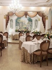 Столы и стулья гостей / Банкет в Классика, Тематический от Студия декора Абетель декор 2