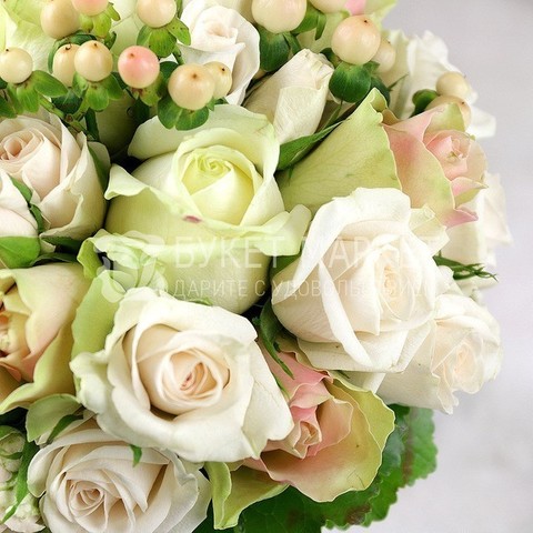 Классический круглый name от Букет Маркет 4