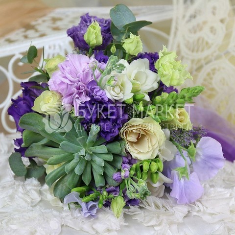 Классический круглый name от Букет Маркет 3