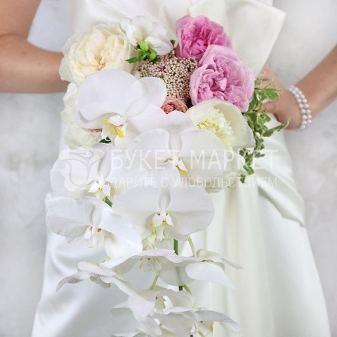 Каскадный name от Букет Маркет 3