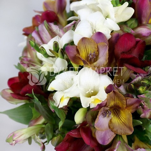 Классический круглый name от Букет Маркет 2