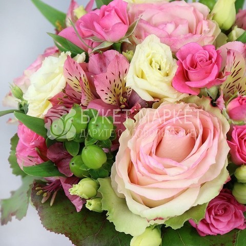 Классический круглый name от Букет Маркет 3