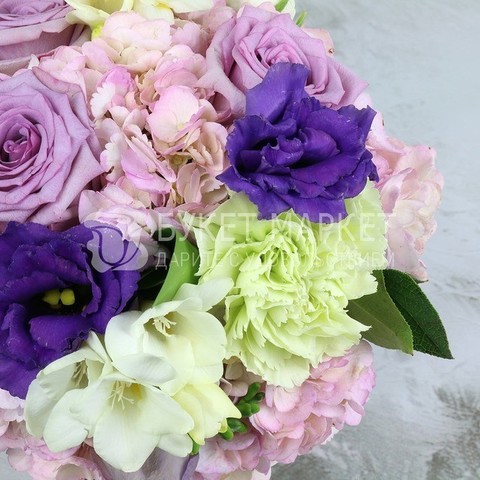 Классический круглый name от Букет Маркет 4