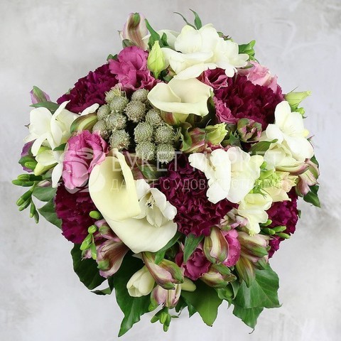 Классический круглый name от Букет Маркет 2