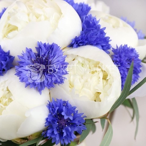 Классический круглый name от Букет Маркет 3