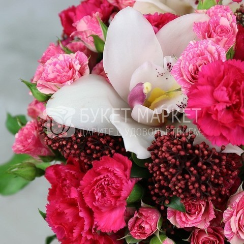 Классический круглый name от Букет Маркет 4