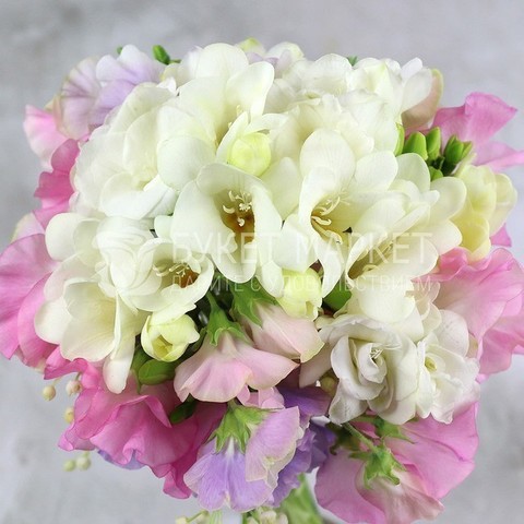 Классический круглый name от Букет Маркет 2