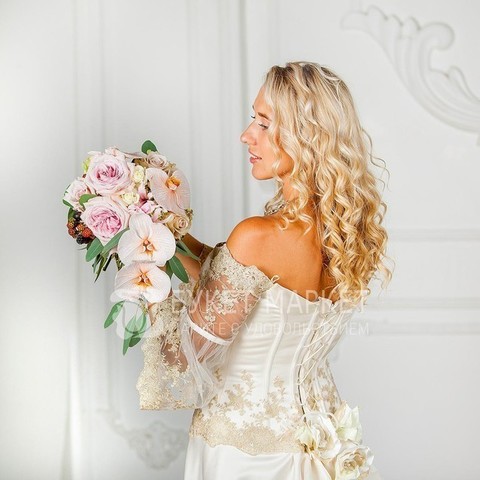 Каскадный name от Букет Маркет 2