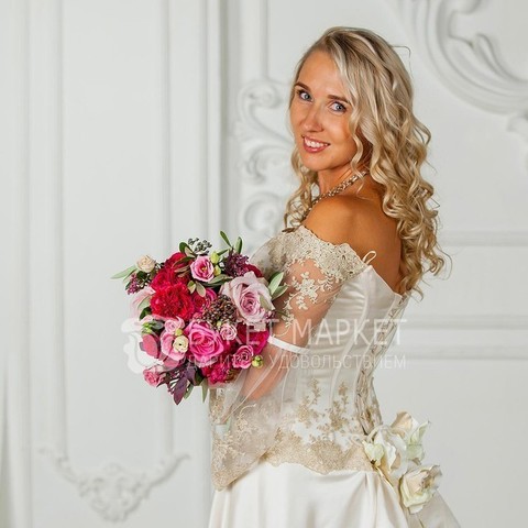 Классический круглый name от Букет Маркет 4