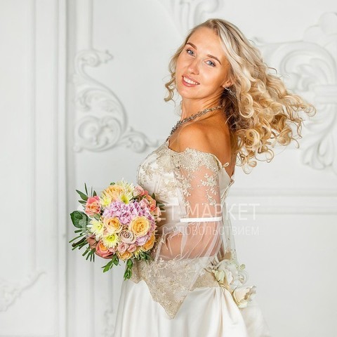 Классический круглый name от Букет Маркет 4