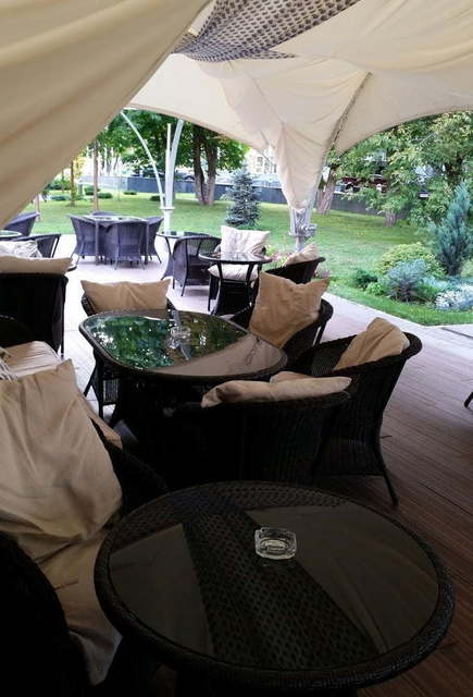 Веранда Renaissance Monarch Centre Moscow Hotel в Москве 13