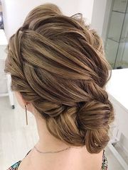 Коса / Коса-пучок, Пучок, С плетением от Свадебный стилист-визажист Варибрус Мария 1