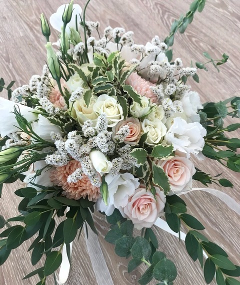 Раскидистый / Растрёпыш, Классический вытянутый name от Студия свадеб Дуэт 2