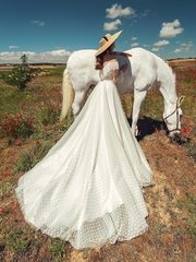 Свадебное платье Rozmary. Силуэт А-силуэт. Цвет Белый / Молочный. Вид 2