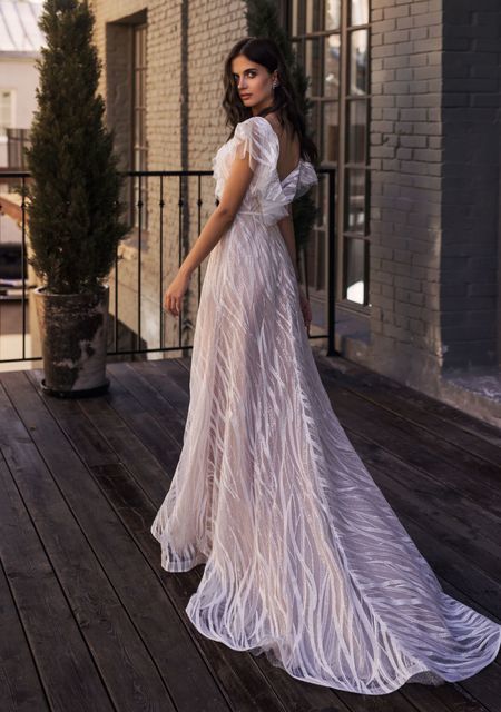 Свадебное платье Винченса. Силуэт А-силуэт. Цвет Айвори / Капучино. Вид 2