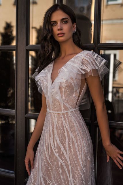 Свадебное платье Винченса. Силуэт А-силуэт. Цвет Айвори / Капучино. Вид 3