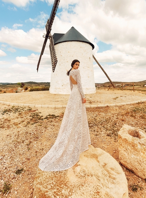 Свадебное платье Mirabella. Силуэт А-силуэт. Цвет Белый / Молочный. Вид 2