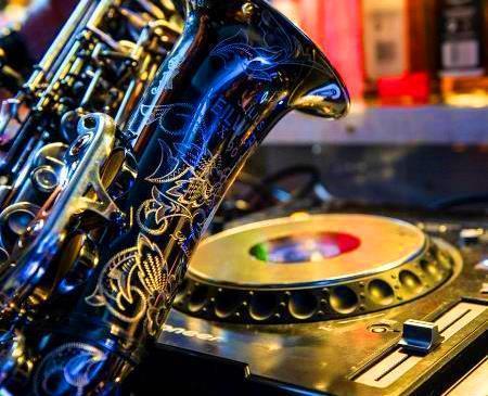 Саксофонист Антон Боев на свадьбу 2