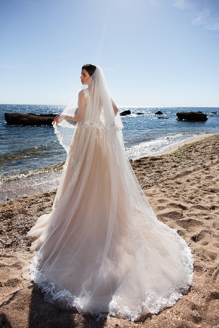 Свадебное платье Cocles Braun. Силуэт А-силуэт. Цвет Айвори / Капучино. Вид 4