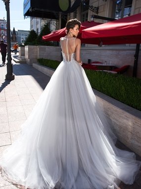 Свадебное платье Haliotis Ovina. Силуэт А-силуэт. Цвет Белый / Молочный. Вид 2