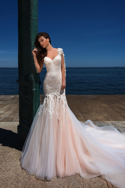 Свадебное платье Thais Mancinella. Силуэт Рыбка. Цвет Белый / Молочный. Вид 3