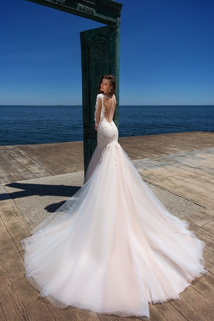 Свадебное платье Thais Mancinella. Силуэт Рыбка. Цвет Белый / Молочный. Вид 4