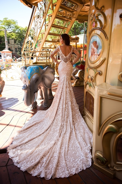 Свадебное платье Vasum Turbinellus. Силуэт Рыбка. Цвет Белый / Молочный. Вид 2