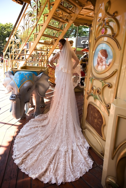 Свадебное платье Vasum Turbinellus. Силуэт Рыбка. Цвет Белый / Молочный. Вид 3