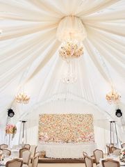 Шатер  в Москве 1