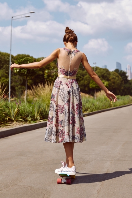 Свадебное платье Армония. Силуэт А-силуэт. Цвет Белый / Молочный, Голубой / Синий, Лавандовый / Фиолетовый. Вид 2