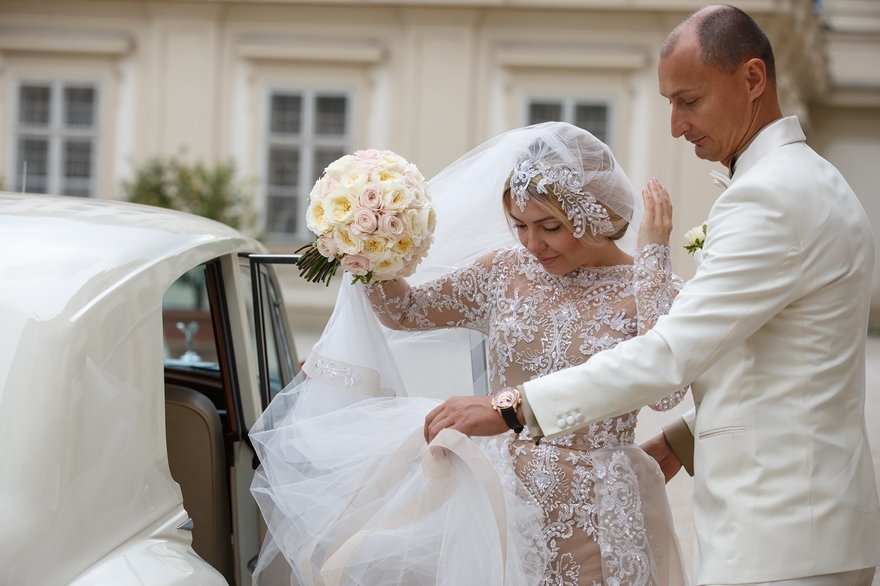 Классика в Выездная регистрация, Ресторан / Банкетный зал от Студия цветов Slava Rosca 4