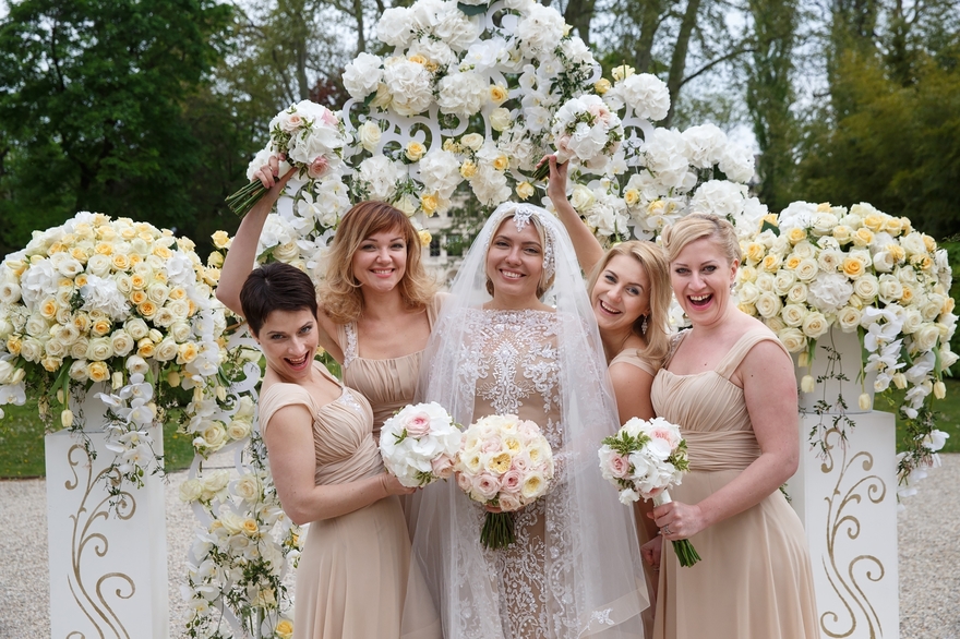 Классика в Выездная регистрация, Ресторан / Банкетный зал от Студия цветов Slava Rosca 10