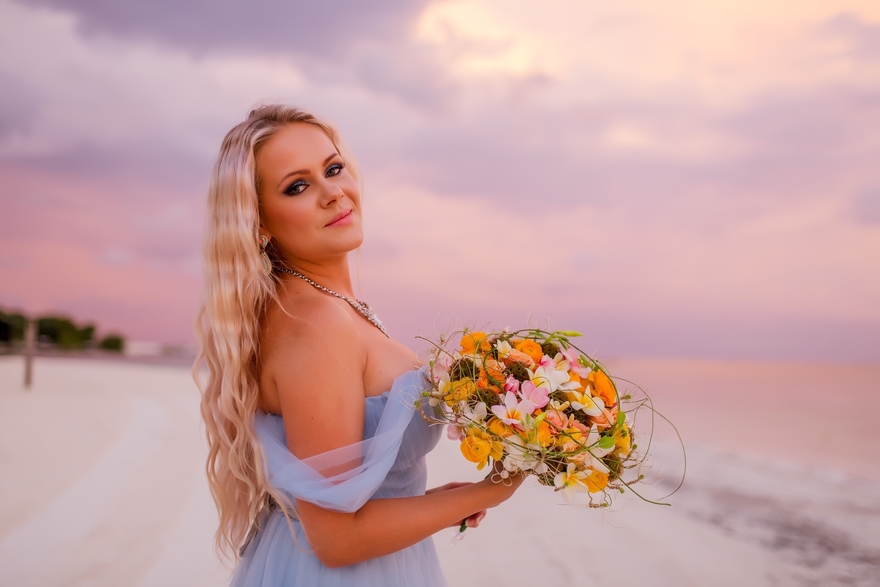 Весенняя / Летняя в Ресторан / Банкетный зал от Студия цветов Slava Rosca 8