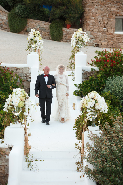 Весенняя / Летняя в Выездная регистрация, Ресторан / Банкетный зал от Студия цветов Slava Rosca 4