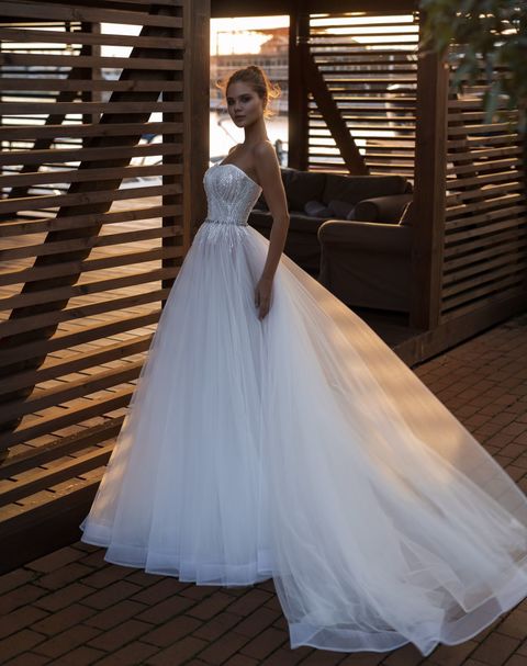 Свадебное платье Сиена. Силуэт А-силуэт. Цвет Айвори / Капучино. Вид 3