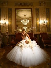 Классический круглый name от Студия цветов Slava Rosca 1