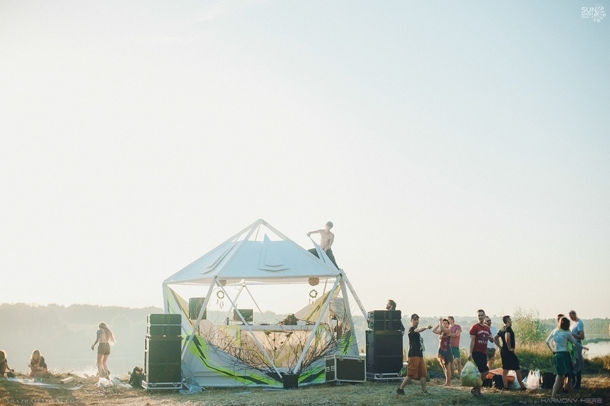 Фото оборудования на свадьбу от SKITSOUND 8