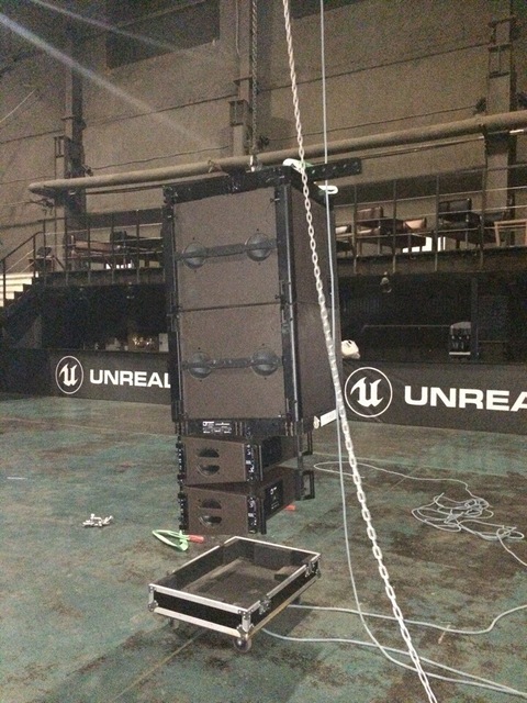 Фото оборудования на свадьбу от SKITSOUND 12