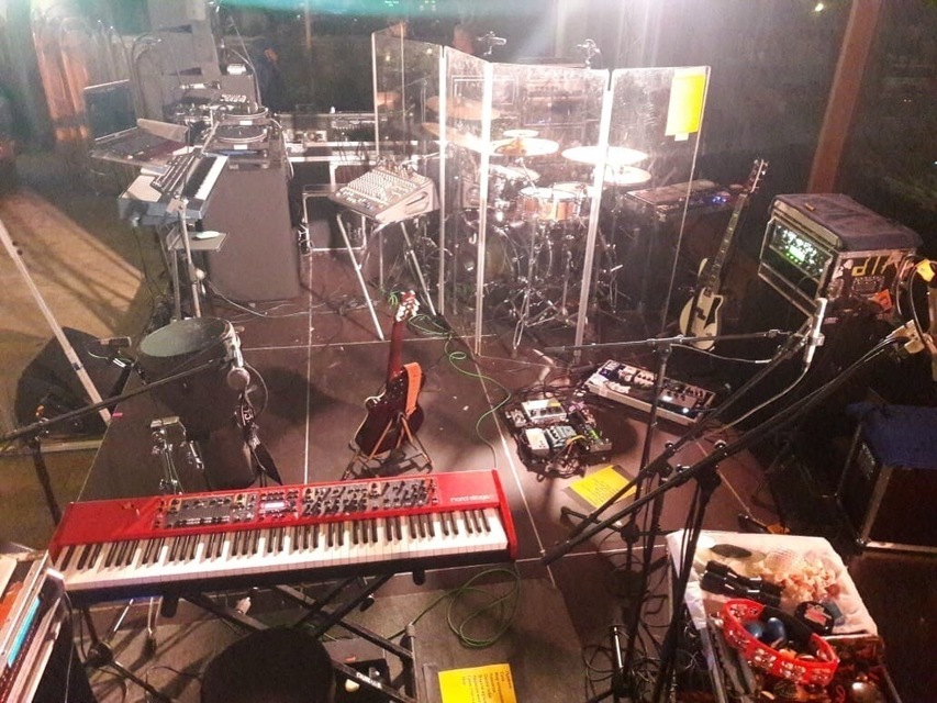 Фото оборудования на свадьбу от SKITSOUND 15